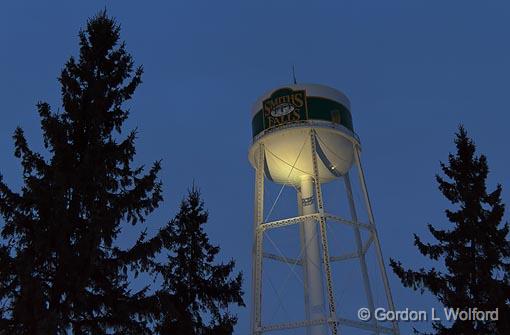 Water Tower's New Paint Job_04729-30.jpg - Photographed at Smiths Falls, Ontario, Canada.